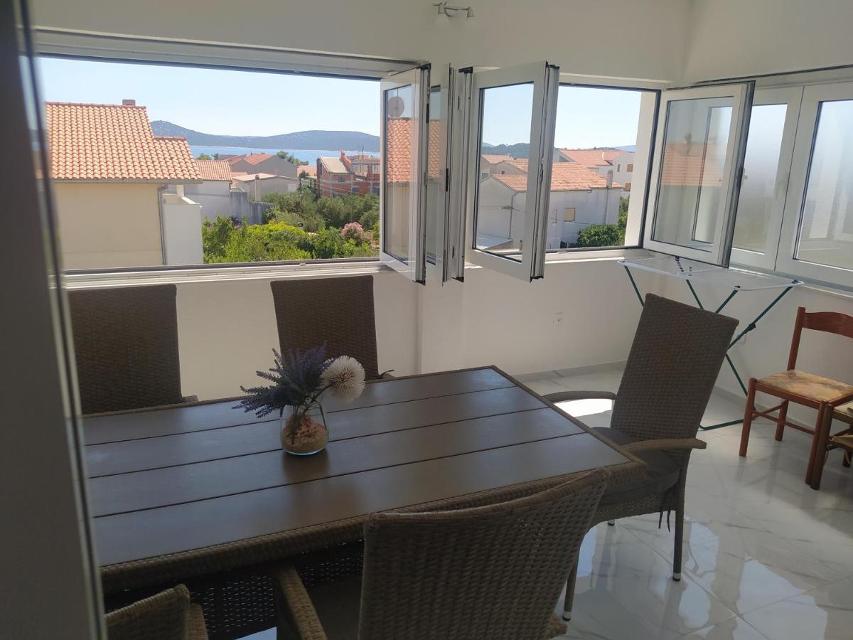 Apartmani Trubi 3 Vodice Exterior foto